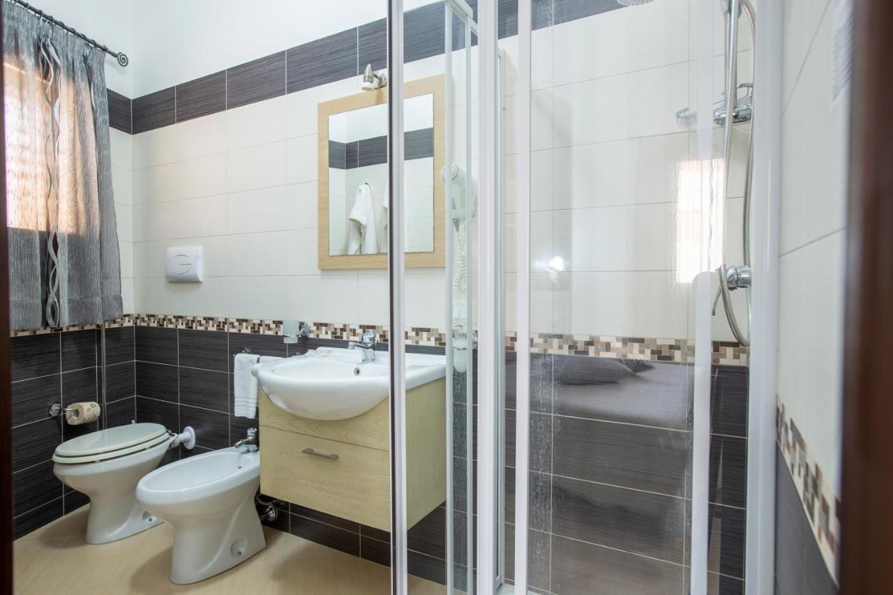 Terra Del Sole Bed & Breakfast Macari Luaran gambar